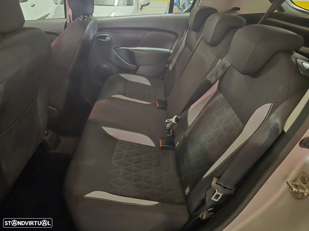 Dacia Sandero 0.9 TCe Stepway - 22