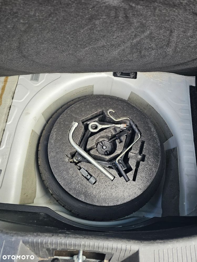 Alfa Romeo Mito 1.4 MultiAir Distinctive - 25