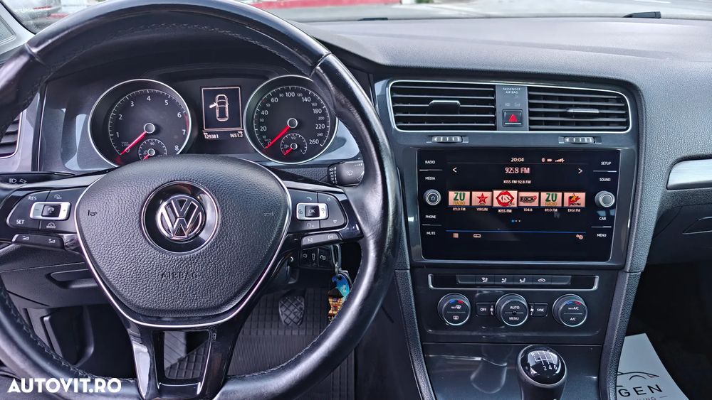 Volkswagen Golf 1.0 TSI Comfortline - 13