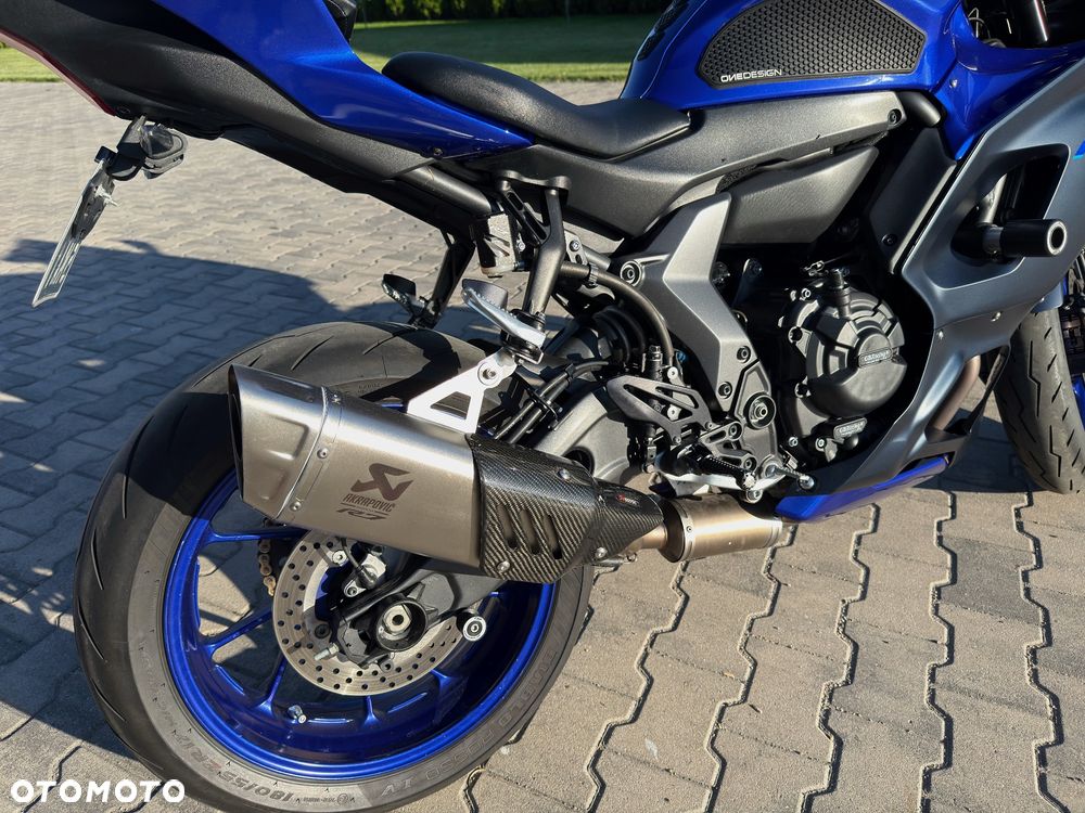 Yamaha R7 - 5