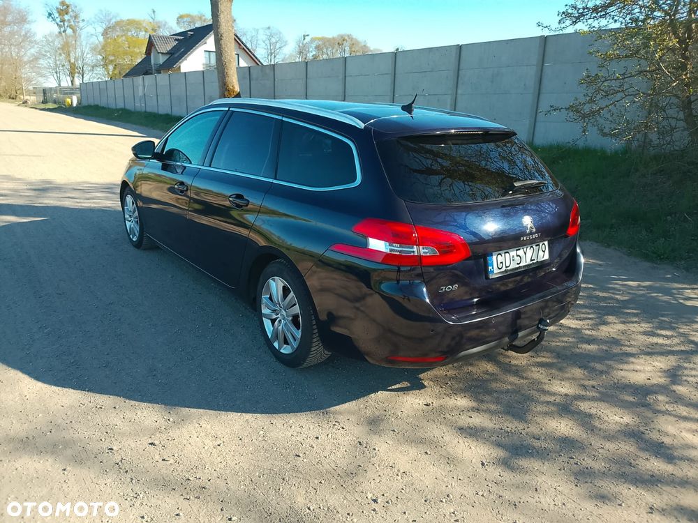 Peugeot 308 1.2 PureTech Business Line S&S - 6