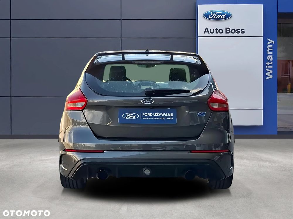 Ford Focus - 4
