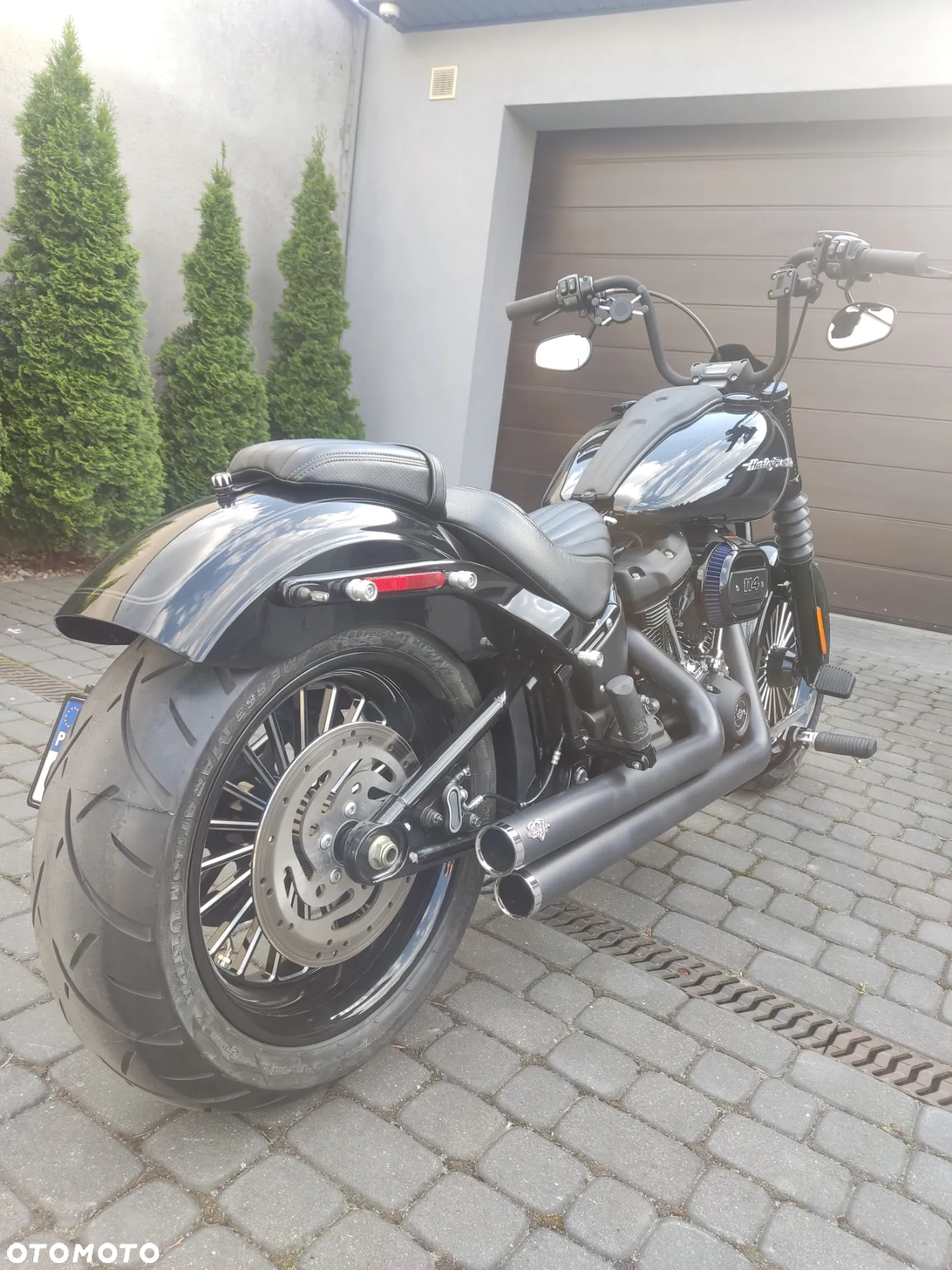 Harley-Davidson Softail Street Bob - 4
