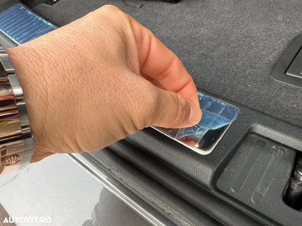 Volkswagen Touareg V6 TDI R-Style - 39