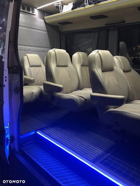 Mercedes-Benz Sprinter - 3