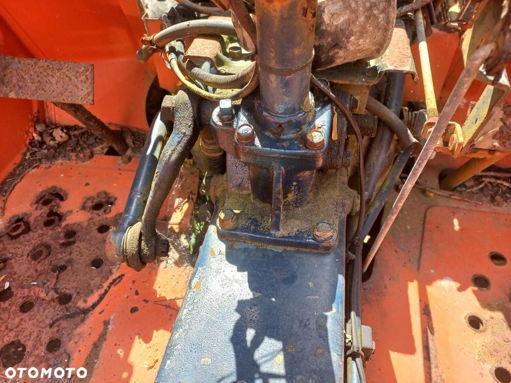 KUBOTA B1400 DT 16 4WD napęd,felgi,koła,most,skrzynia,wom,korpus,pokrywa,przekładnia,koło zębate,tryb,wałek,silnik.6001,75,803,291 - 5
