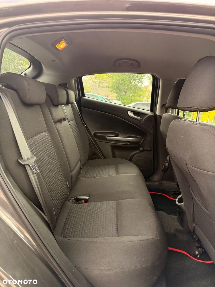 Alfa Romeo Giulietta 1.6 JTDM Distinctive - 12