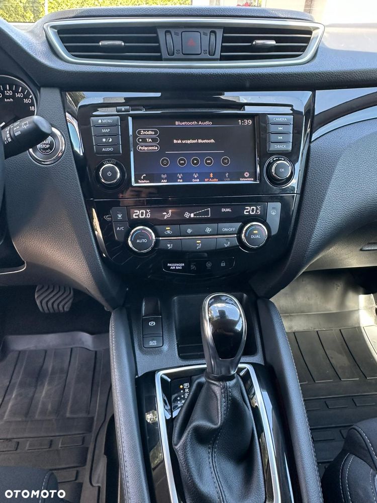 Nissan Qashqai 1.3 DIG-T DCT TEKNA - 21