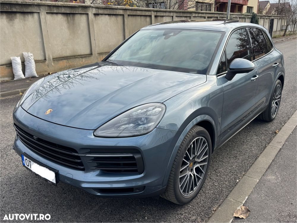 Porsche Cayenne - 3