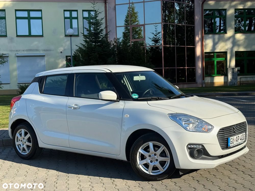 Suzuki Swift 1.2 Dualjet Club - 10