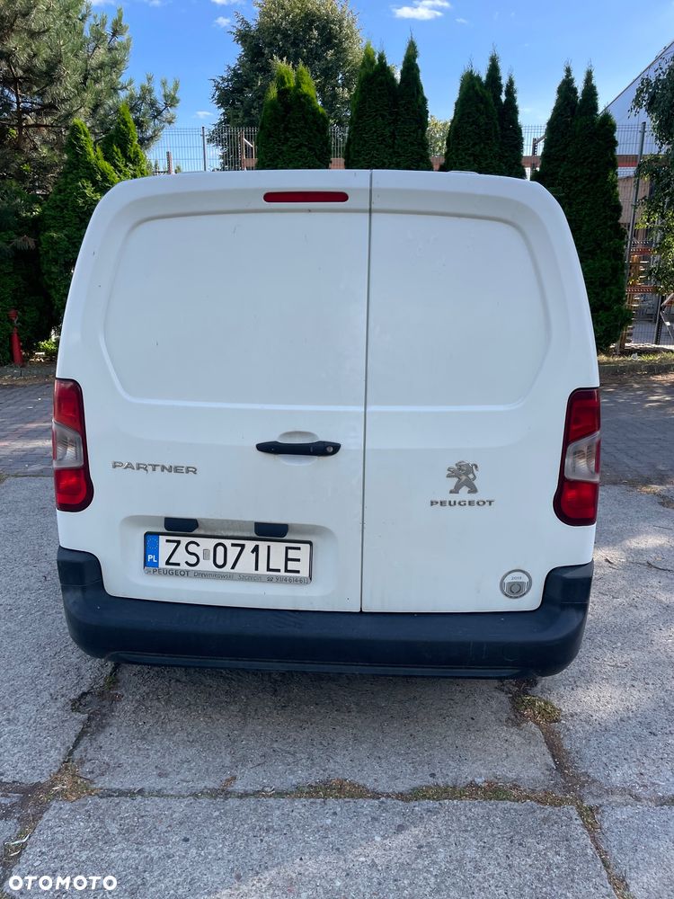 Peugeot Partner - 9