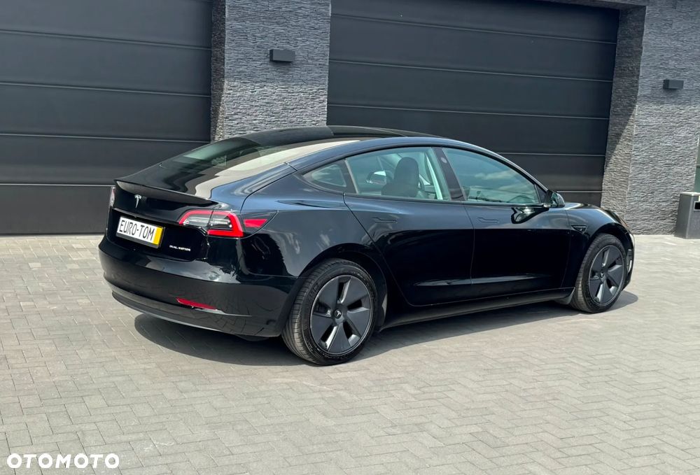Tesla Model 3 Langstreckenbatterie Allradantrieb Dual Motor - 7