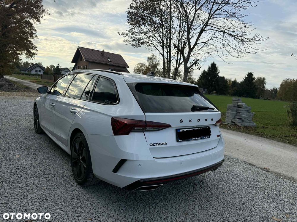 Skoda Octavia 2.0 TSI DSG RS 245 - 9