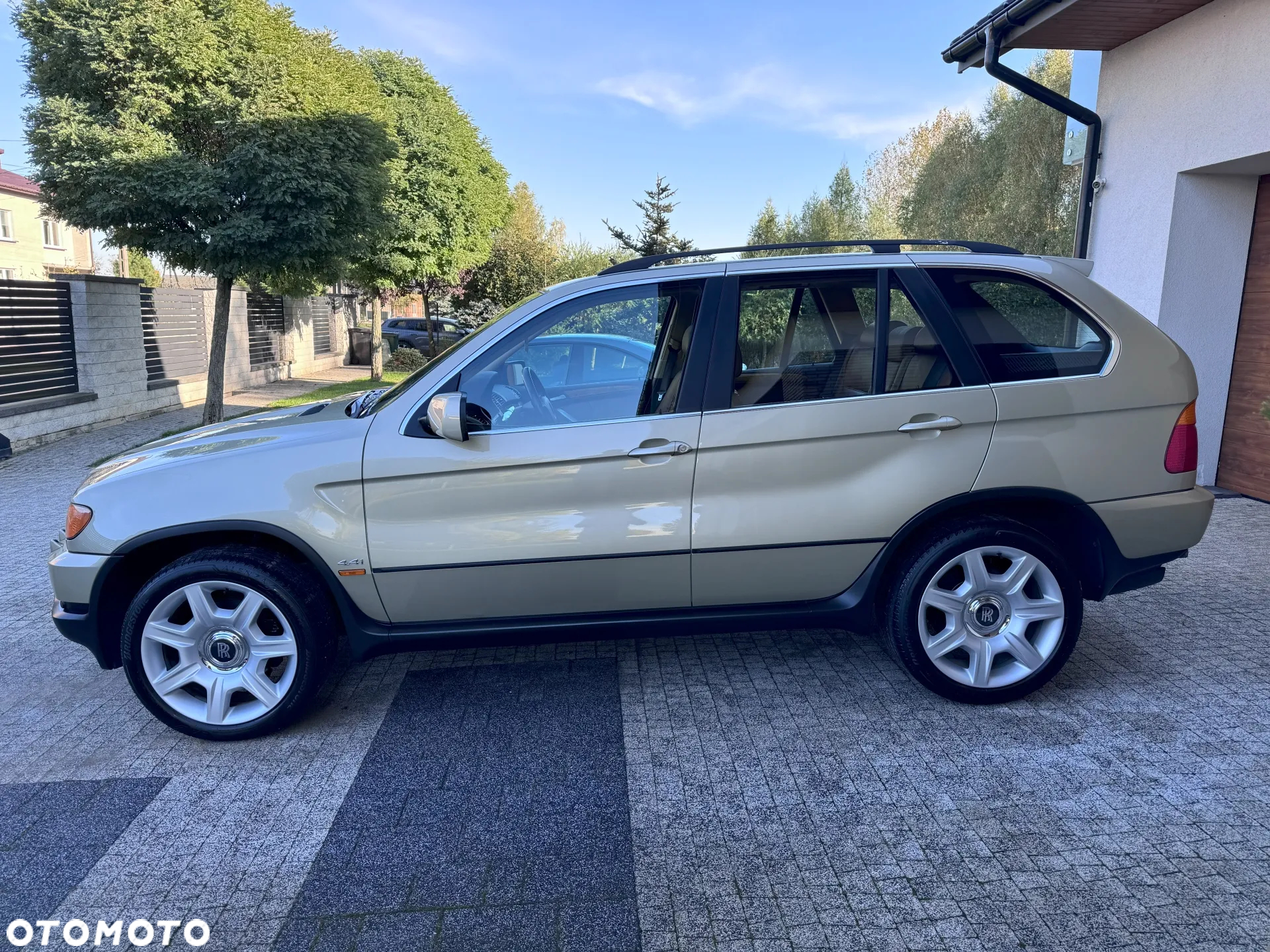 BMW X5 4.4i - 3