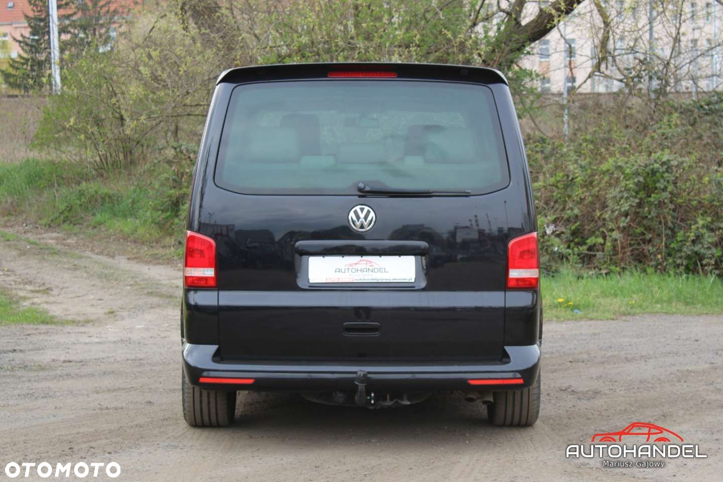 Volkswagen Multivan - 5