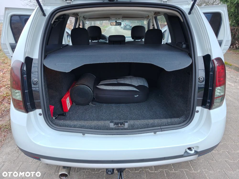 Dacia Duster 1.6 16V 4x2 Laureate - 12