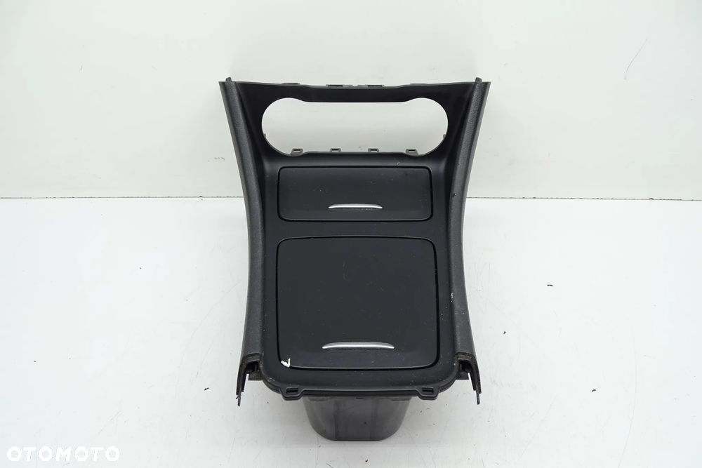 Mercedes CLA W117 A W176 Tunel środkowy Schowek 1766800471 1766801810 1766801250 - 1