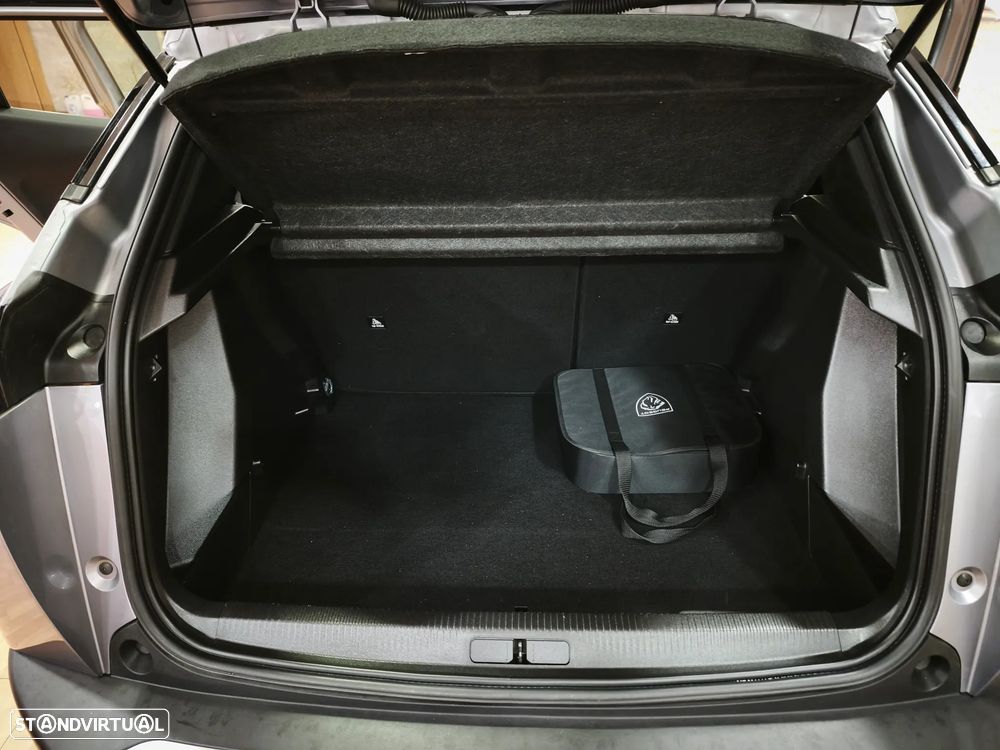 Peugeot e-2008 Active Pack - 35