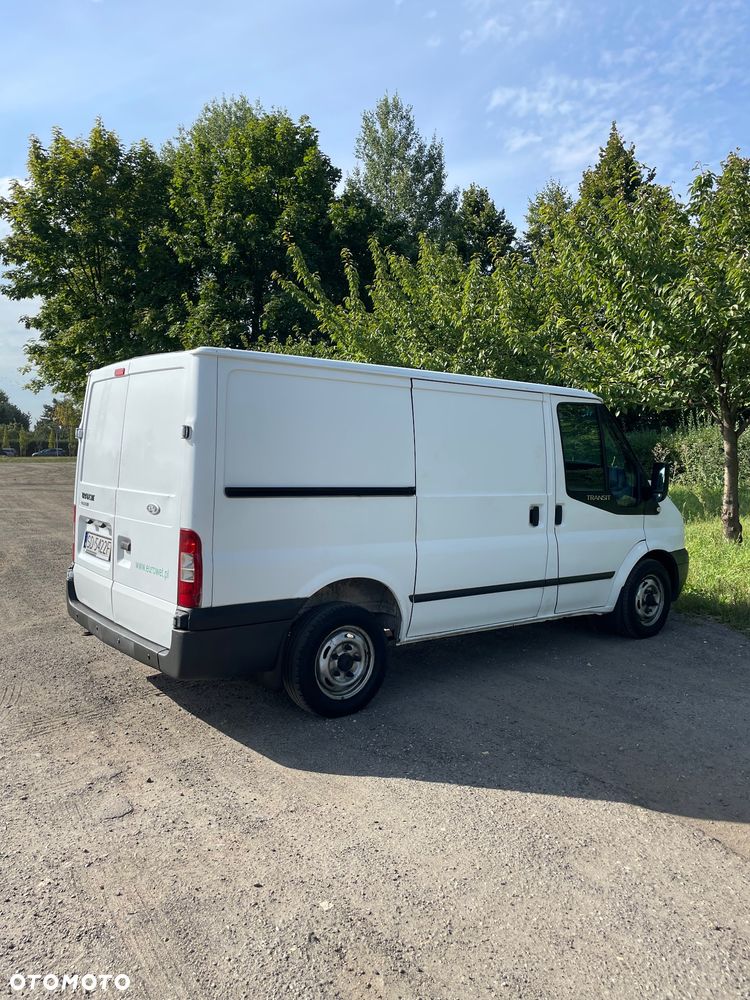 Ford Transit - 4