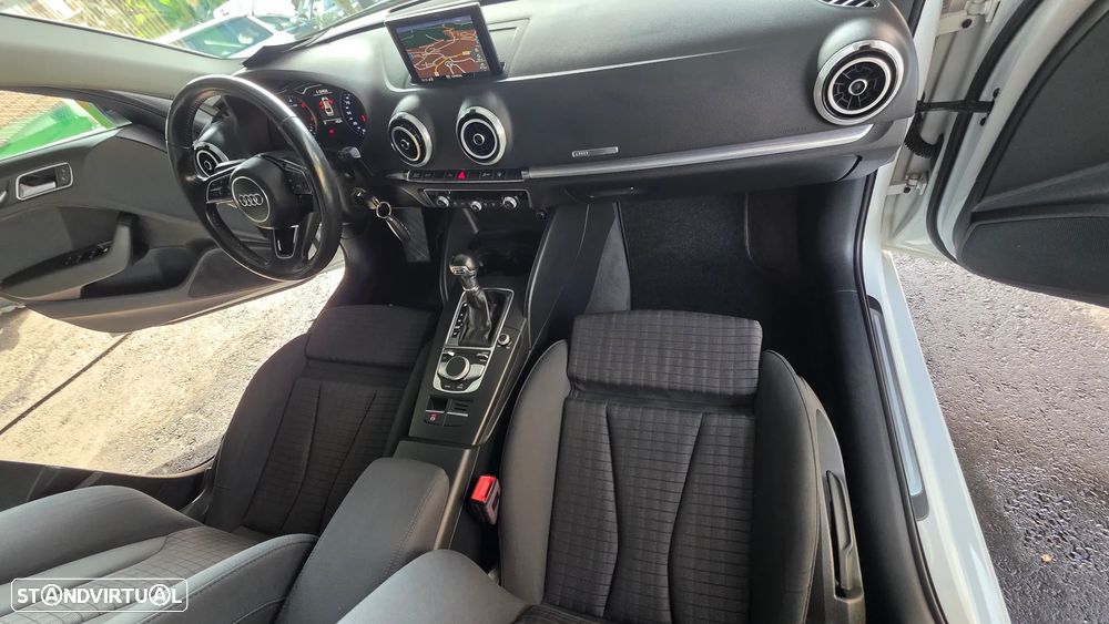 Audi A3 Limousine 1.6 TDI S tronic sport - 27