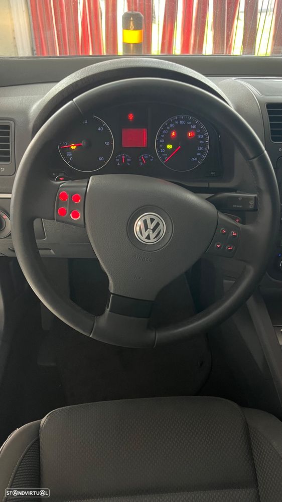VW Golf 2.0 TDi Sport DSG - 7