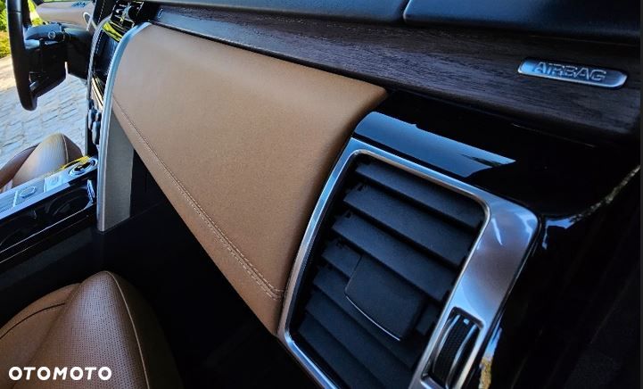 Land Rover Discovery 2.0 SD4 HSE Luxury - 22