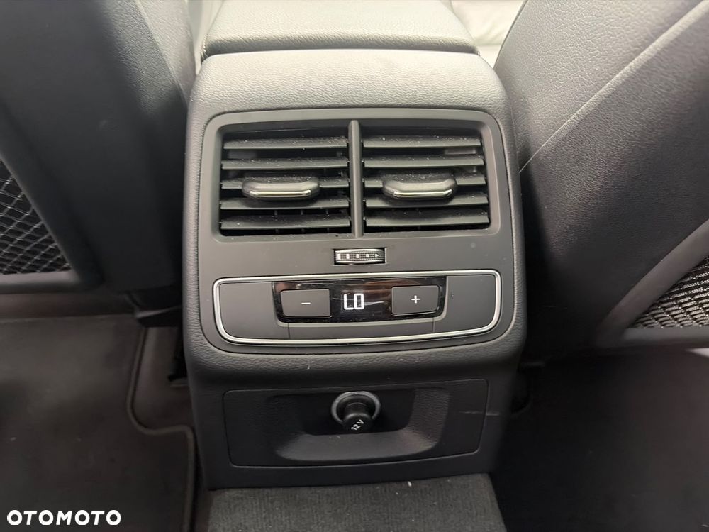 Audi A4 Limousine 2.0 TFSI ultra S tronic design - 21