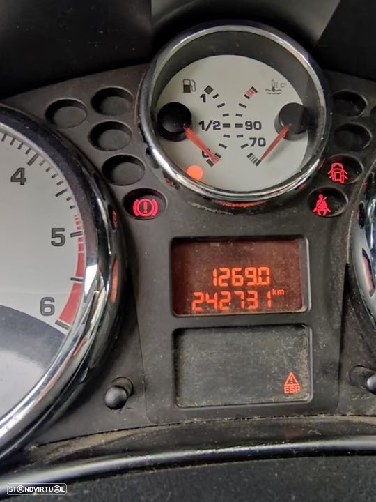 Peugeot 207 1.6 HDi Sport - 3