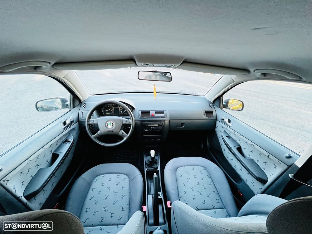 Skoda Fabia Break 1.4 Style AC+CB+ABS - 12