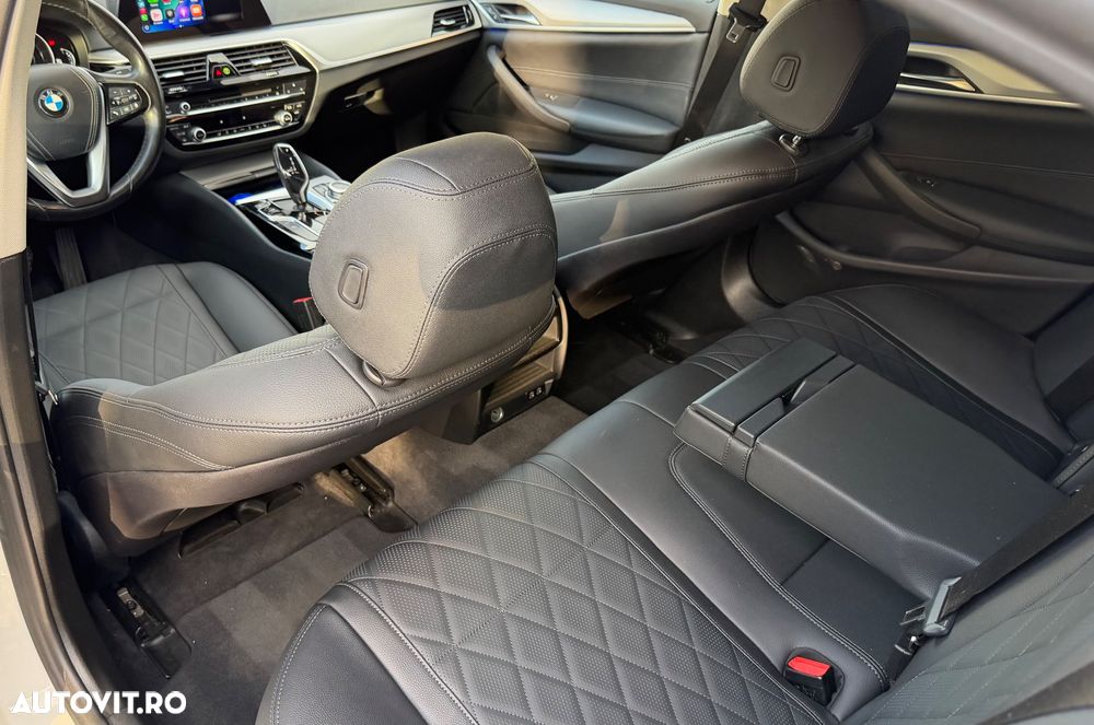 BMW Seria 5 530e AT PHEV - 38