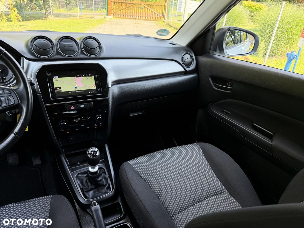Suzuki Vitara 1.4 Boosterjet SHVS Premium 2WD - 16