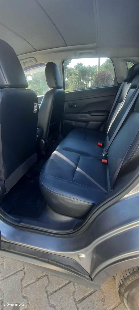 Mitsubishi ASX 1.8 DI-D Instyle - 10