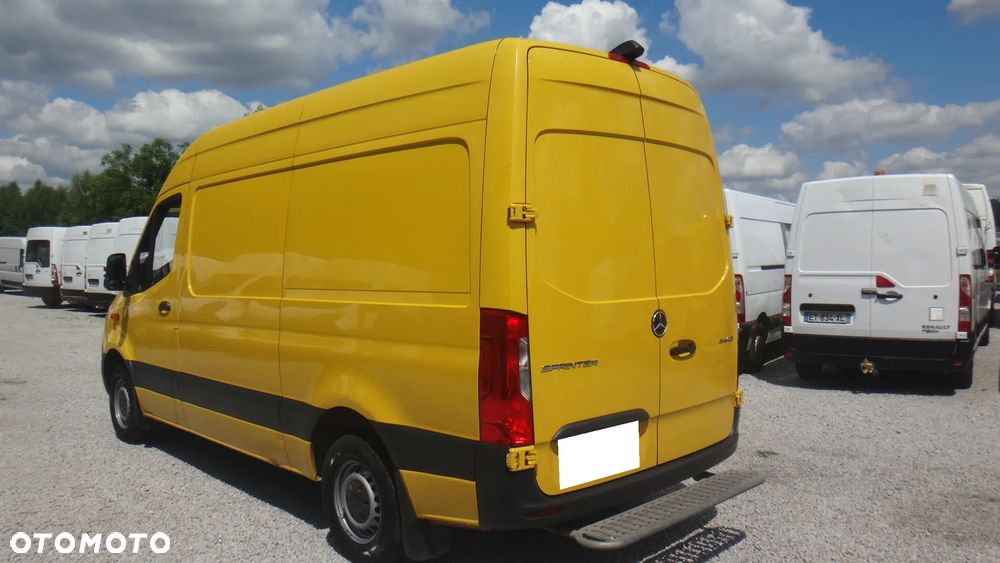 Mercedes-Benz SPRINTER - 5