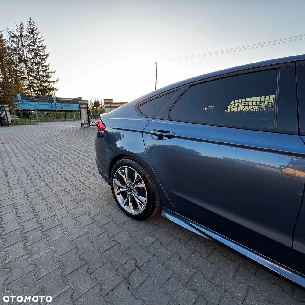 Ford Mondeo 2.0 EcoBlue ST-Line - 11
