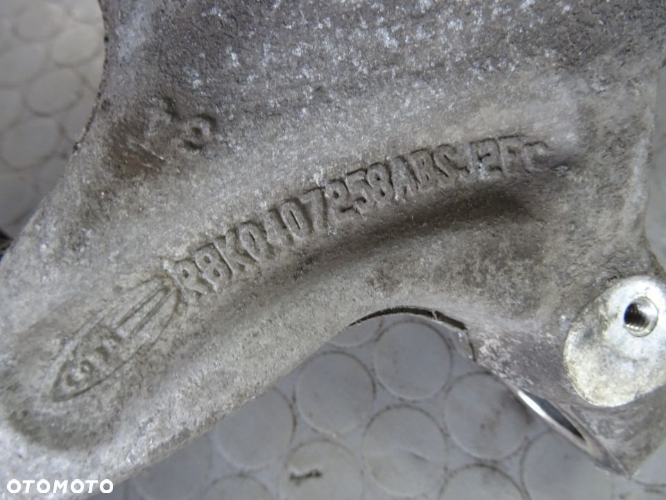 4G0407242C 8K0407258ABS Zwrotnica przod prawa Audi A4 A5 A6 C7 A7 Q5 - 4