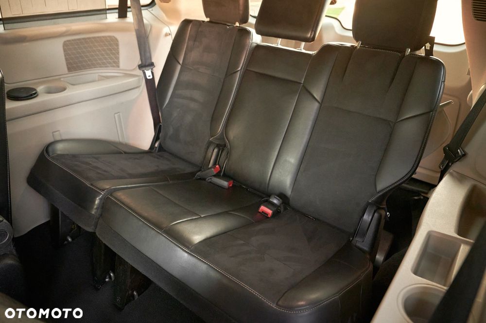 Lancia Voyager - 32