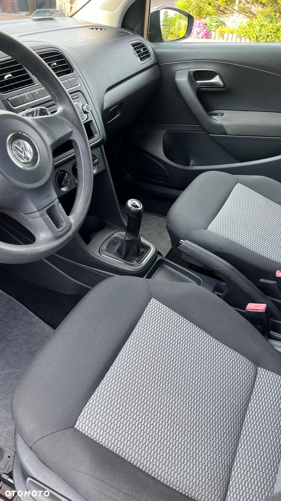 Volkswagen Polo - 8