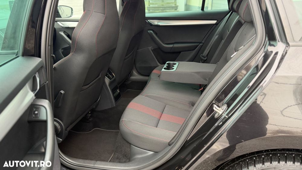 Skoda Octavia 1.6 TDI DSG Style - 6