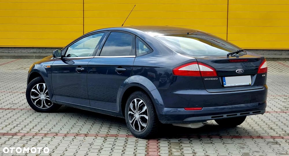 Ford Mondeo 1.8 TDCi Titanium X - 3