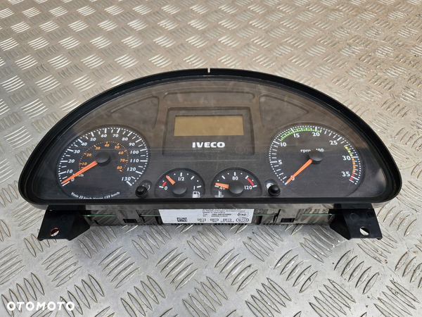 LICZNIK ZEGARY 504158813 IVECO EUROCARGO