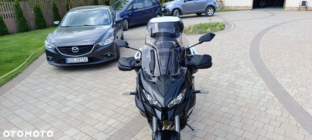 Kawasaki Versys 1000 - 9