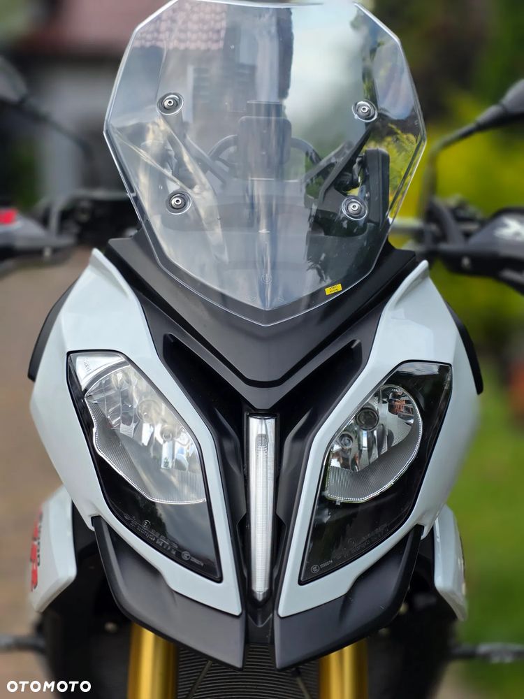 BMW XR - 15