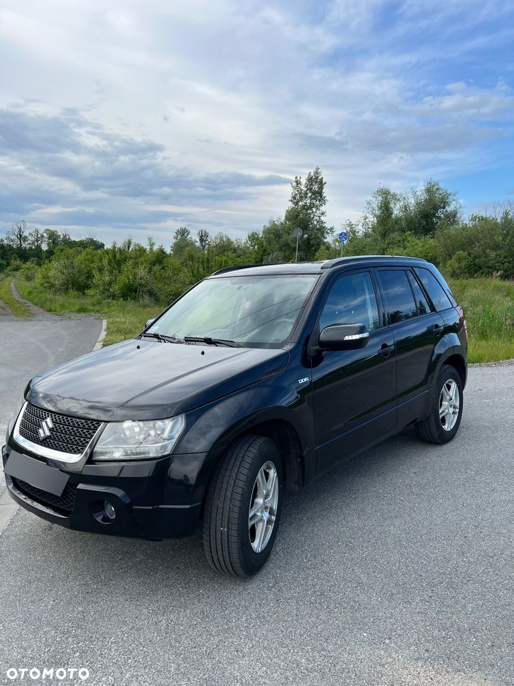 Suzuki Grand Vitara 1.9 DDiS Comfort + DPF - 1