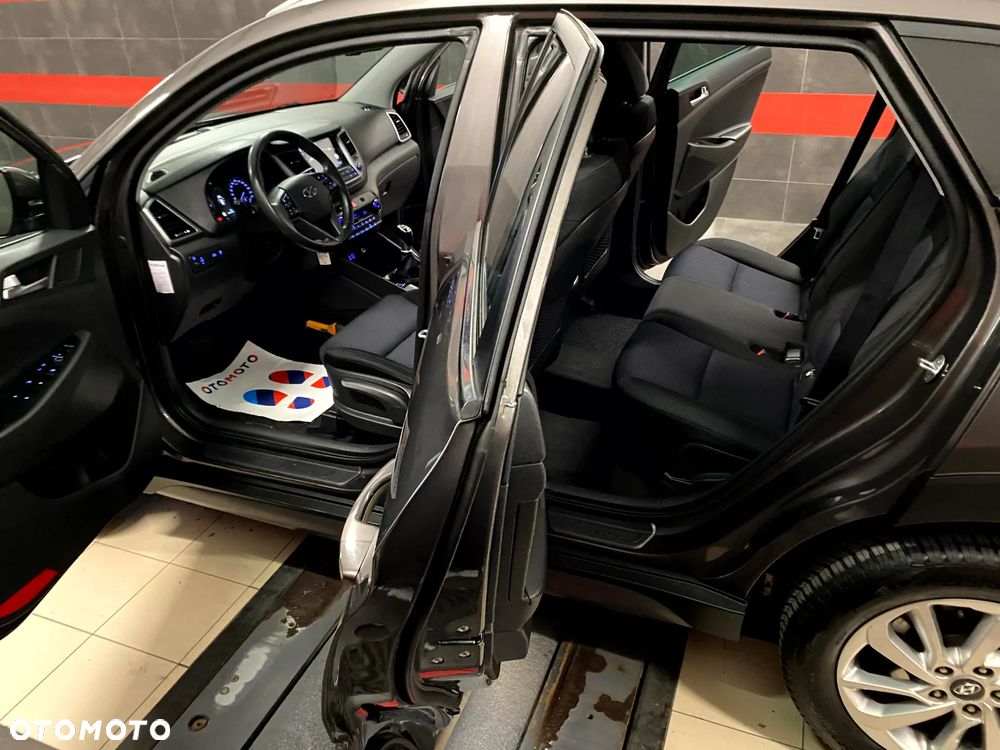 Hyundai Tucson blue 1.6 GDi 2WD Advantage - 19