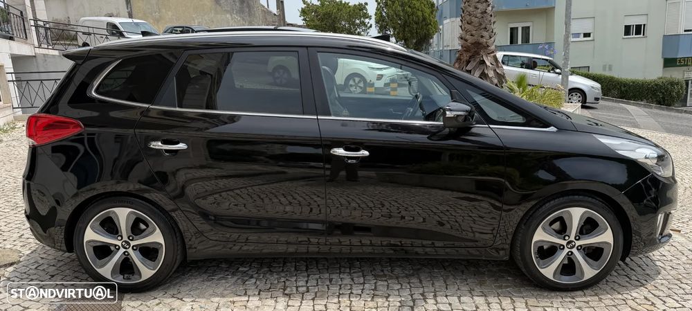 Kia Carens 1.7 CRDi ISG TX Aut. - 12