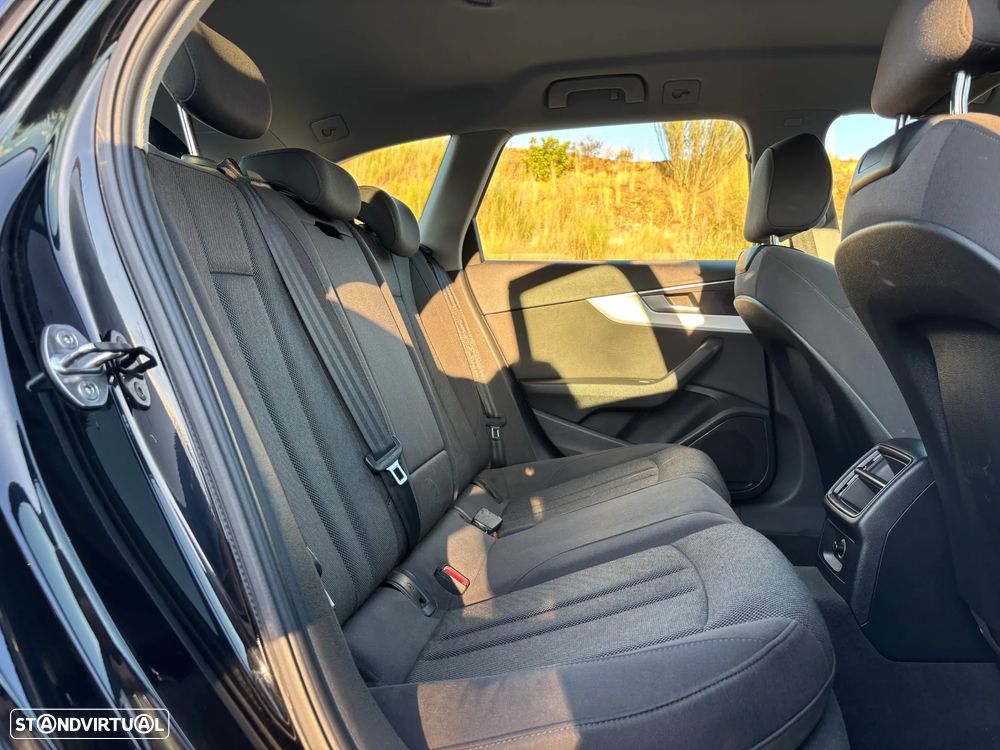 Audi A4 Allroad 2.0 TDI quattro S tronic - 33