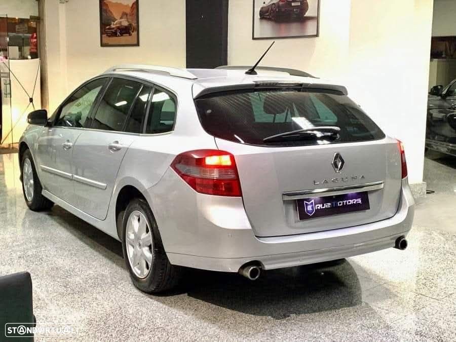 Renault Laguna Break 2.0 dCi Dynamique S - 1