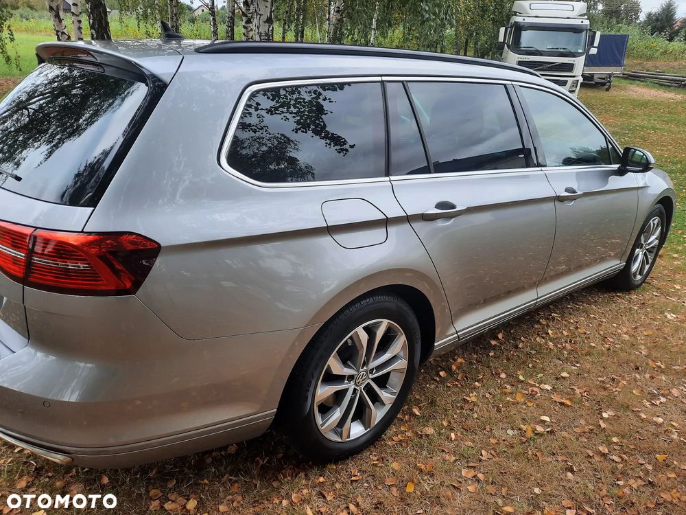Volkswagen Passat 2.0 TDI SCR Comfortline - 3