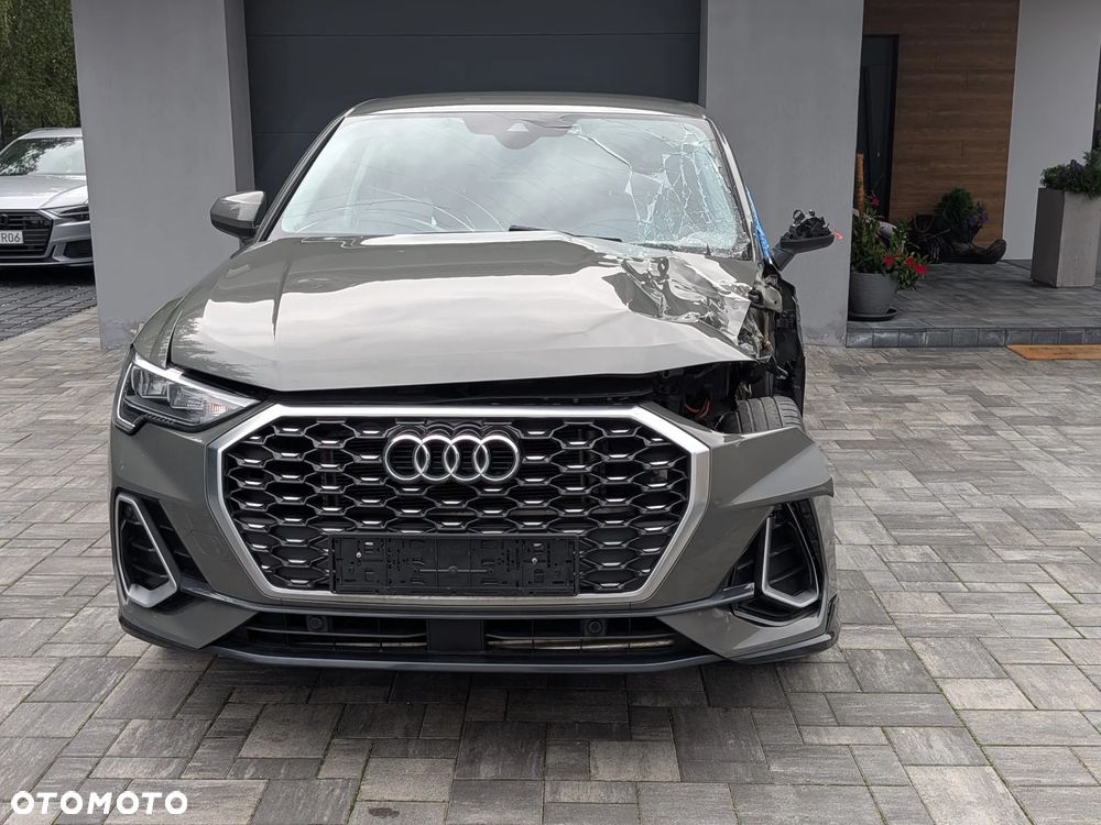 Audi Q3 35 TFSI mHEV S-Line S tronic - 12