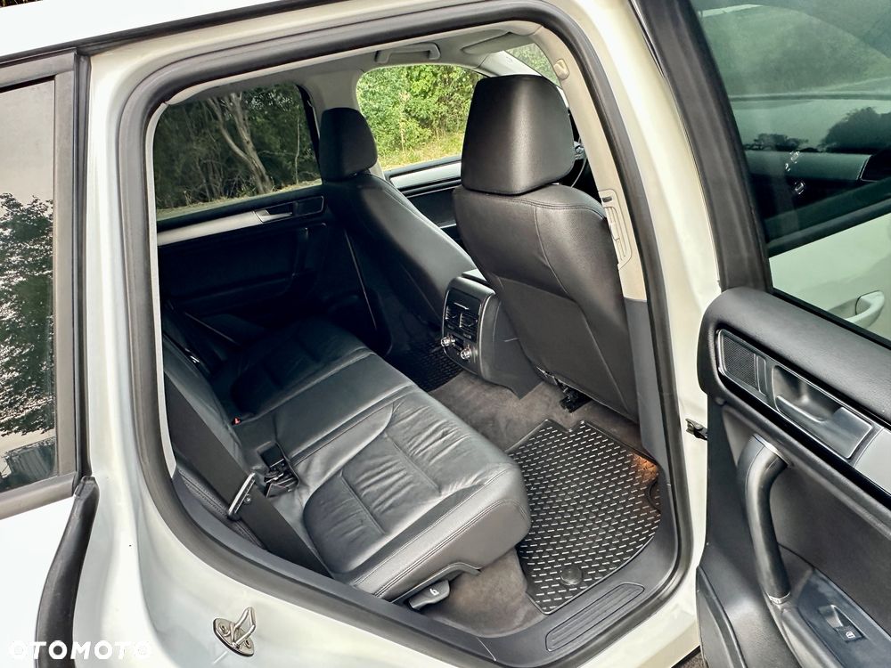 Volkswagen Touareg - 25